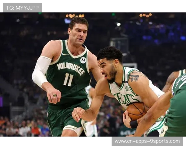 塔图姆全场轰下45分，凯尔特人三分雨击穿雄鹿防线